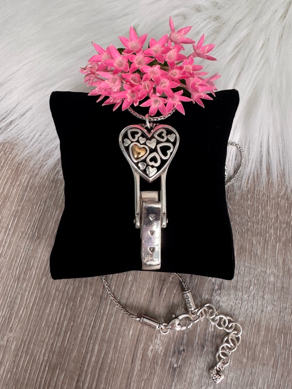 💖 BRIGHTON Lanyard Floating HEART Badge ID Clip Necklace